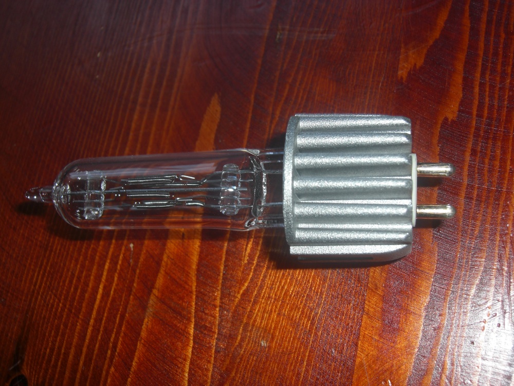 3st HX600 220V/575W Lampor sitter i.