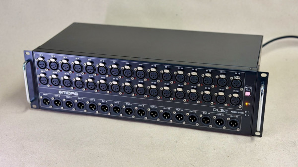 DL32 1.jpg