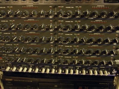 dbx166.JPG