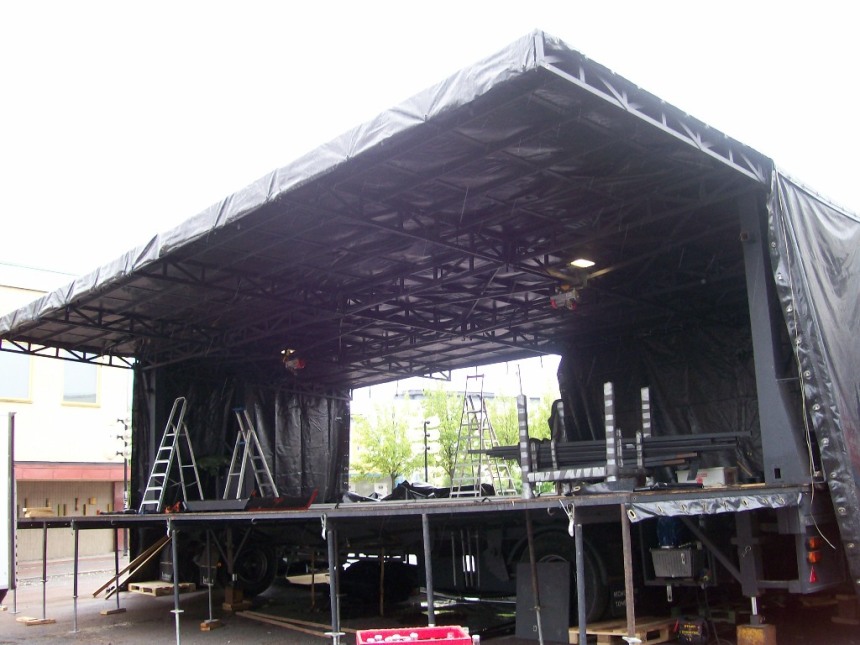 Framsida under bygg.