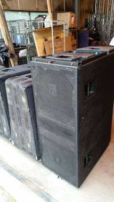 jbl vertec 12.jpg