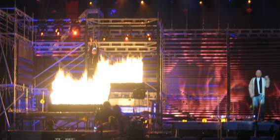 Nordman eldar på...