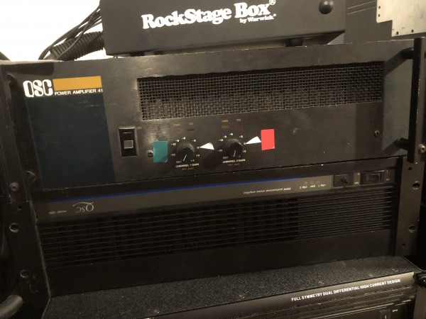 QSC poweramp 41 prisidé: 1500 kr.<br />QSC model 1700. Prisidé: 1500 kr.