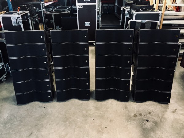 24 KIVA FRAMIFRÅN.jpeg