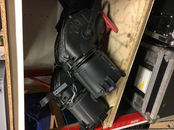 2st Pacifik profil short. - pris: 2000kr/st