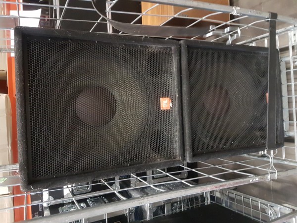 JBL 1.jpg